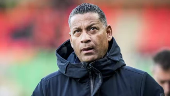 Del quiebre en Surinam al fútbol chino: un exintegrante de la selección toma otro rumbo Del quiebre en Surinam al fútbol chino: un exintegrante de la selección toma otro rumbo