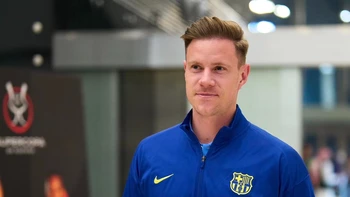 Ter Stegen abandona la concentración del Barcelona por lesión Ter Stegen abandona la concentración del Barcelona por lesión