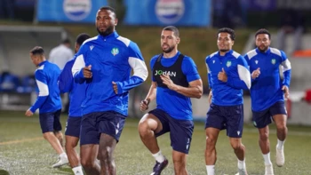 Surinam descarta sanciones y confirma su presencia en el repechaje ante Bolivia Surinam descarta sanciones y confirma su presencia en el repechaje ante Bolivia