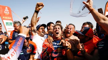 Dakar 2026: Benavides y Al-Attiyah reinan en Arabia Saudí Dakar 2026: Benavides y Al-Attiyah reinan en Arabia Saudí