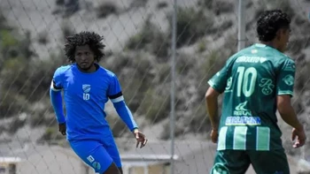 Bolívar golea a Chaco en el primer partido de entrenamiento en Ananta Bolívar golea a Chaco en el primer partido de entrenamiento en Ananta