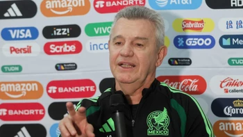 Aguirre elogia a Bolivia tras el triunfo de México en el Tahuichi Aguirre elogia a Bolivia tras el triunfo de México en el Tahuichi