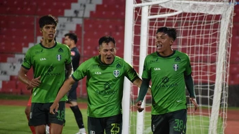 Tomayapo golpea primero en la serie ante Independiente Tomayapo golpea primero en la serie ante Independiente