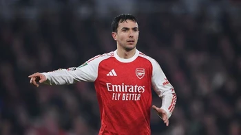 Zubimendi emociona al Emirates y el Arsenal manda en la Premier Zubimendi emociona al Emirates y el Arsenal manda en la Premier