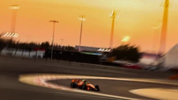 Norris marca el ritmo en Baréin y supera por centésimas a Verstappen Norris marca el ritmo en Baréin y supera por centésimas a Verstappen