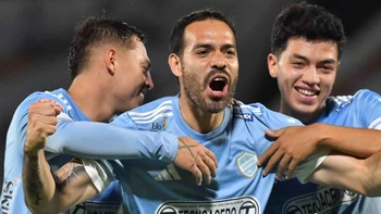 Aurora logra su primer triunfo en el torneo tras vencer a San Antonio Aurora logra su primer triunfo en el torneo tras vencer a San Antonio