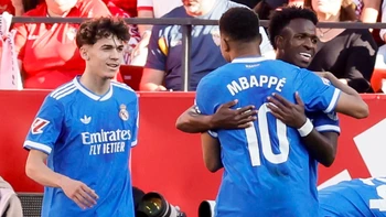 Real Madrid venció al Sevilla con Vinícius como figura y Mbappé de regreso Real Madrid venció al Sevilla con Vinícius como figura y Mbappé de regreso