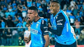 Blooming jugará en Santa Cruz tras luz verde de Conmebol Blooming jugará en Santa Cruz tras luz verde de Conmebol