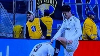 Gabigol se rinde ante Miguelito Terceros y el Santos entra en zona de descenso Gabigol se rinde ante Miguelito Terceros y el Santos entra en zona de descenso