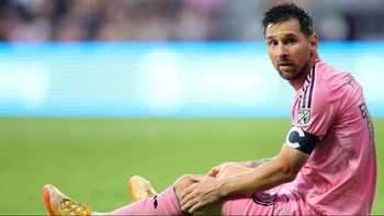 Argentina en alerta por la lesión de Lionel Messi Argentina en alerta por la lesión de Lionel Messi
