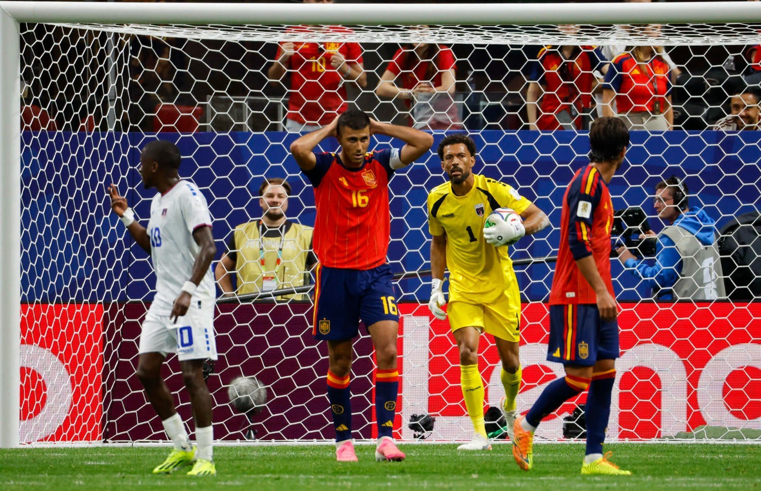 España, sin gol en su estreno contra Cabo Verde