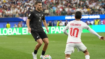 Cuatro goles y reparto de puntos entre Irán y Nueva Zelanda Cuatro goles y reparto de puntos entre Irán y Nueva Zelanda