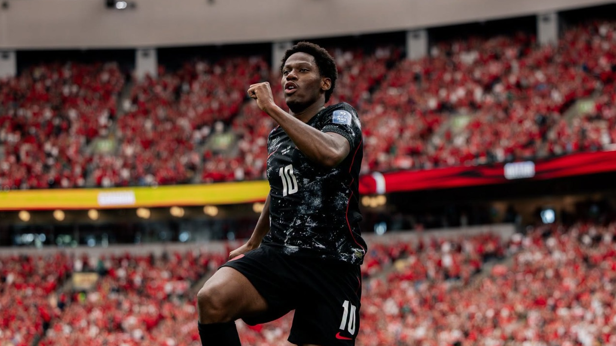 Canadá aplasta 6-0 a Catar con tres goles de Jonathan David