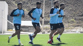 Bolívar reanuda entrenamientos pensando en la vuelta del fútbol Bolívar reanuda entrenamientos pensando en la vuelta del fútbol