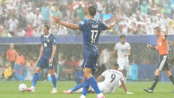 Suspendido el Francia-Irak por tormenta eléctrica en Filadelfia Suspendido el Francia-Irak por tormenta eléctrica en Filadelfia