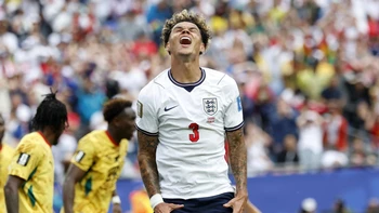 Inglaterra domina, pero Ghana resiste y el duelo termina sin goles Inglaterra domina, pero Ghana resiste y el duelo termina sin goles