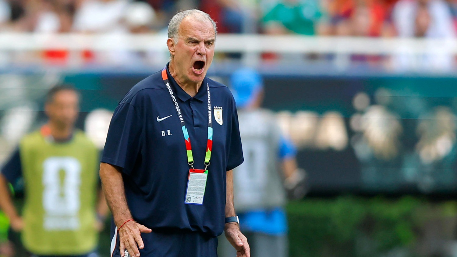 Marcelo Bielsa renuncia a la selección de Uruguay tras el fracaso en el Mundial
