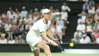 Sinner derriba la ilusión de Mochizuki y llega a cuartos de Wimbledon por quinta vez Sinner derriba la ilusión de Mochizuki y llega a cuartos de Wimbledon por quinta vez