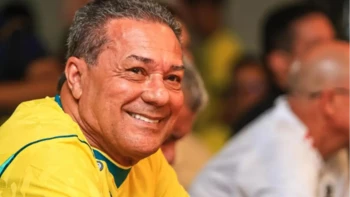 El exseleccionador brasileño Vanderlei Luxemburgo: "Brasil jugó con miedo" El exseleccionador brasileño Vanderlei Luxemburgo: "Brasil jugó con miedo"