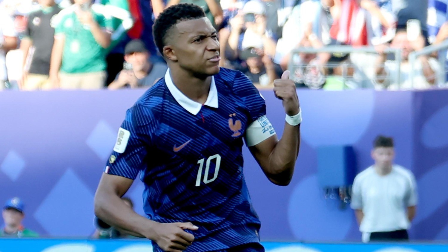 Mbappé acusa de racismo a una senadora paraguaya tras polémicos mensajes