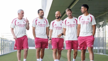 Mourinho puso en marcha su segundo ciclo en el Real Madrid Mourinho puso en marcha su segundo ciclo en el Real Madrid