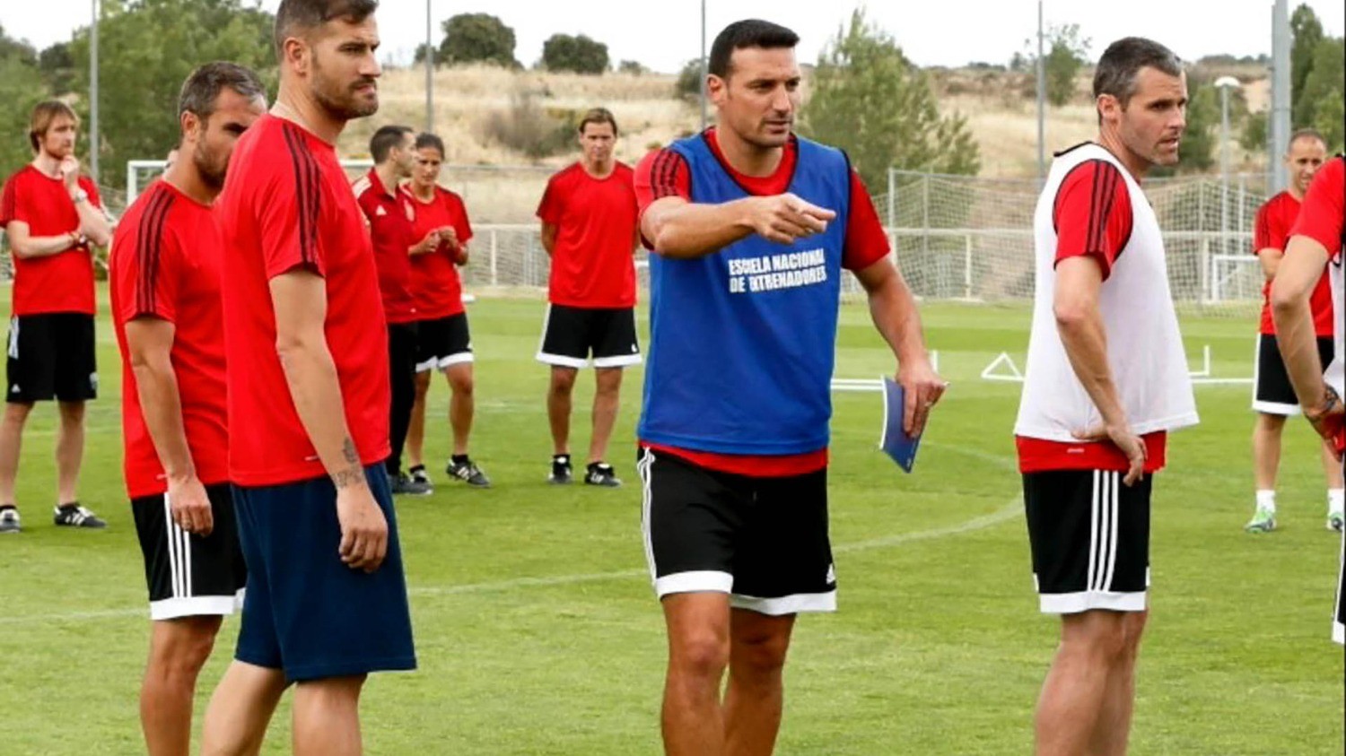 "Scaloni fue un gran alumno; siempre se sentaba en primera fila", el recuerdo de uno de sus formadores