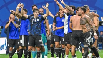 Suspenden en Argentina partidos de fútbol para recibir a la selección tras el Mundial Suspenden en Argentina partidos de fútbol para recibir a la selección tras el Mundial