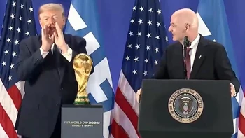 Trump llega a la final del Mundial: "Es difícil apostar contra Messi" Trump llega a la final del Mundial: "Es difícil apostar contra Messi"