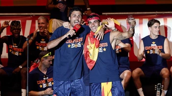 Rodri reivindicó a Ferran Torres: "Fue injustamente criticado y hoy es historia del fútbol español" Rodri reivindicó a Ferran Torres: "Fue injustamente criticado y hoy es historia del fútbol español"