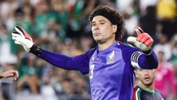 Memo Ochoa anuncia su retiro y pone fin a una histórica carrera tras disputar seis Mundiales Memo Ochoa anuncia su retiro y pone fin a una histórica carrera tras disputar seis Mundiales