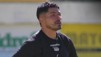 Lom volverá a ser titular en el Tigre y Cuéllar puede ser el Sub 20 frente a Blooming Lom volverá a ser titular en el Tigre y Cuéllar puede ser el Sub 20 frente a Blooming