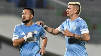 Aurora gana a ABB en un lindo partido que tuvo al VAR como protagonista Aurora gana a ABB en un lindo partido que tuvo al VAR como protagonista
