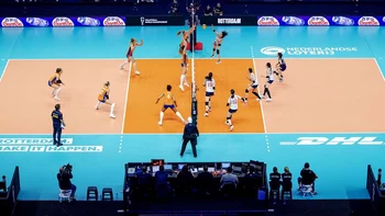 Brasil-Italia y Estados Unidos-Serbia en semis del Mundial femenino de voleibol Brasil-Italia y Estados Unidos-Serbia en semis del Mundial femenino de voleibol