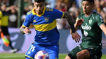 Boca venció 1-0 a Sarmiento en Junín y es más puntero que nunca Boca venció 1-0 a Sarmiento en Junín y es más puntero que nunca