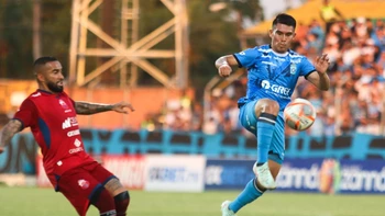 Blooming naufraga otra vez: igualó 1-1 ante Guabirá Blooming naufraga otra vez: igualó 1-1 ante Guabirá