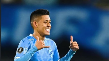 Bolívar respalda a Vaca y afirma que volverá a entrenarse en las próximas semanas Bolívar respalda a Vaca y afirma que volverá a entrenarse en las próximas semanas