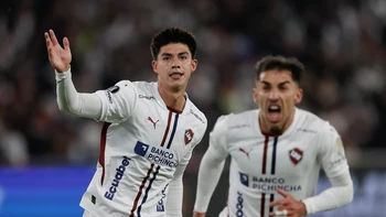 Gabriel Villamil, figura y goleador en una noche perfecta de Copa Libertadores Gabriel Villamil, figura y goleador en una noche perfecta de Copa Libertadores