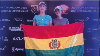 Bolivia brilla en Ecuador con Sofía Blanco y Mayumi Onishi en el podio internacional Bolivia brilla en Ecuador con Sofía Blanco y Mayumi Onishi en el podio internacional