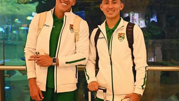 ¡Estamos en Arabia Saudita! La Verde llegó para los amistosos ante Uzbekistán y el local saudí ¡Estamos en Arabia Saudita! La Verde llegó para los amistosos ante Uzbekistán y el local saudí
