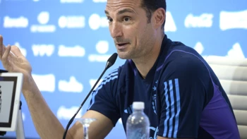 Messi necesitaba el cariño del hincha, afirma Scaloni sobre lo ocurrido con la Pulga en un restaurante Messi necesitaba el cariño del hincha, afirma Scaloni sobre lo ocurrido con la Pulga en un restaurante