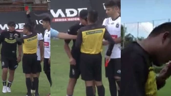 La bronca de Rubén Tufiño con un árbitro de la Liga Maestra La bronca de Rubén Tufiño con un árbitro de la Liga Maestra
