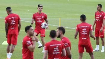 La Verde inició sus preparativos para los amistosos frente a Ecuador y Chile La Verde inició sus preparativos para los amistosos frente a Ecuador y Chile