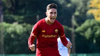 Volpato, figura de la Roma, rechazó disputar el Mundial con Australia para concentrarse en su futuro Volpato, figura de la Roma, rechazó disputar el Mundial con Australia para concentrarse en su futuro