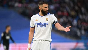 Benzema no entrenó con el Real Madrid y tampoco estará en el partido ante el Cádiz Benzema no entrenó con el Real Madrid y tampoco estará en el partido ante el Cádiz