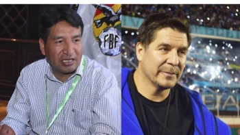 Edwin Callapino: “Propondremos la expulsión de Claure del fútbol boliviano” Edwin Callapino: “Propondremos la expulsión de Claure del fútbol boliviano”