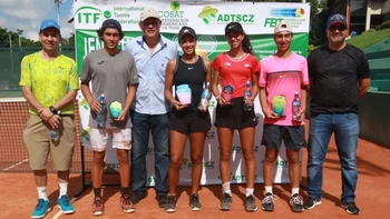 Bolivianos obtuvieron 10 títulos en el Jenecherú Junior Open y el G4 Cosat Bolivianos obtuvieron 10 títulos en el Jenecherú Junior Open y el G4 Cosat