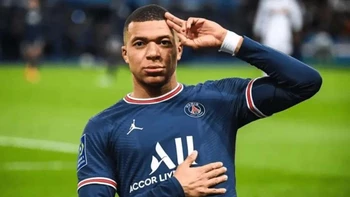 Mbappé revela que no ha conversado nunca sobre una renovación con el PSG Mbappé revela que no ha conversado nunca sobre una renovación con el PSG