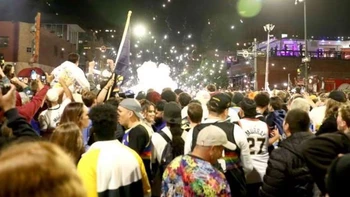 Nueve heridos en tiroteo cerca de la celebración del título de NBA de los Nuggets Nueve heridos en tiroteo cerca de la celebración del título de NBA de los Nuggets