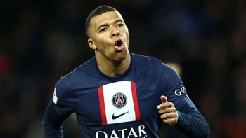 Mbappé lamenta la salida de Messi y celebra continuar en el PSG Mbappé lamenta la salida de Messi y celebra continuar en el PSG