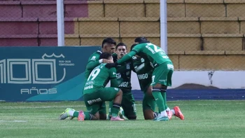 Oriente Petrolero va por la remontada en Santa Cruz tras tropezar en la ida Oriente Petrolero va por la remontada en Santa Cruz tras tropezar en la ida